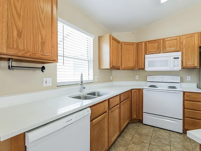9151 E Autumn Sage St — Photo 7
