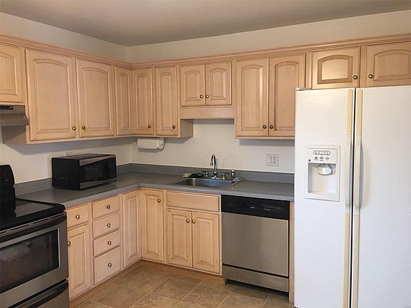 3rd image of 3015 Copenhagen Dr