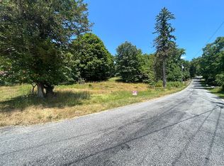 17 Helms Hill Rd, Washingtonville, NY 10992