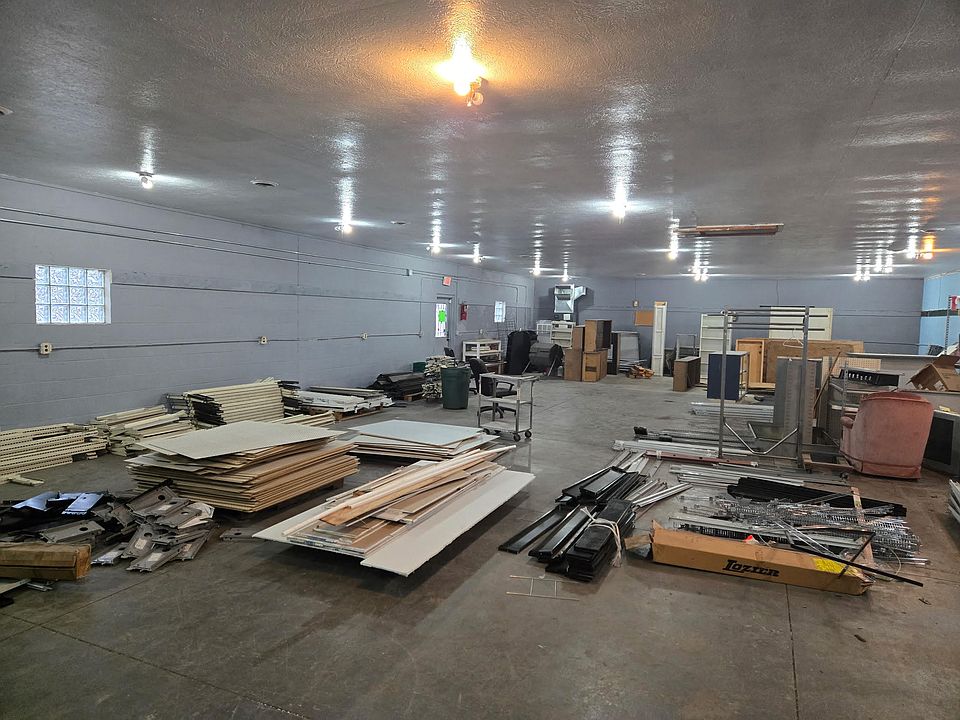 2nd image of 41957 N Ridge Rd #0