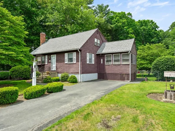 24 Spallus Rd, Stoughton, MA 02072