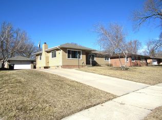 1328 Williams Dr, Fort Dodge, IA 50501