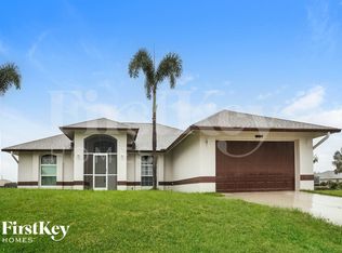 1218 NE 5th Pl, Cape Coral, FL 33909