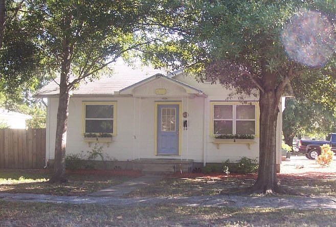 1st image of 4701 19th St N