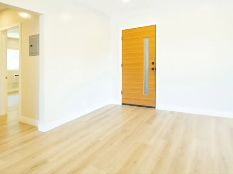 2027 Vista Del Mar St #6 — Photo 5