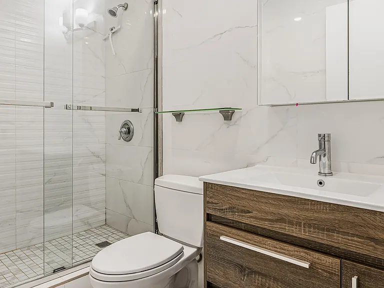 630 1st Ave #10M — Photo 9