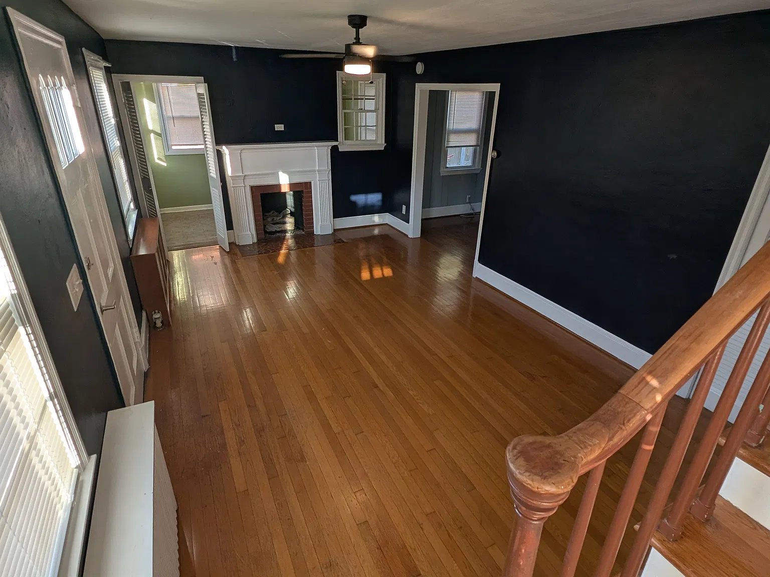 2 bed, 1100 sqft, $1,900 — Photo 4