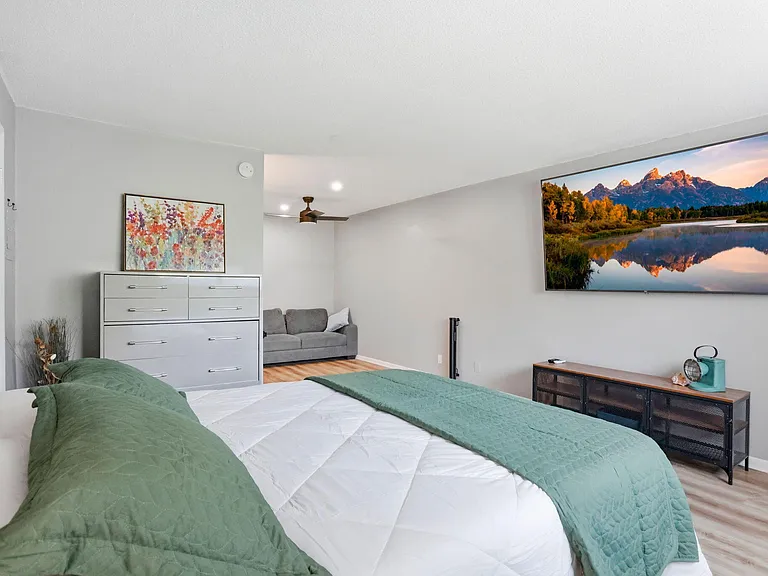 1204 S Lake Dr E #3 — Photo 11