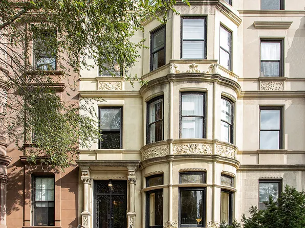 69 8th Ave APT 3, Brooklyn, NY 11217