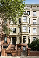 69 8th Avenue, #3