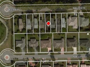 5482 NW 23rd St, Lauderhill, FL 33313