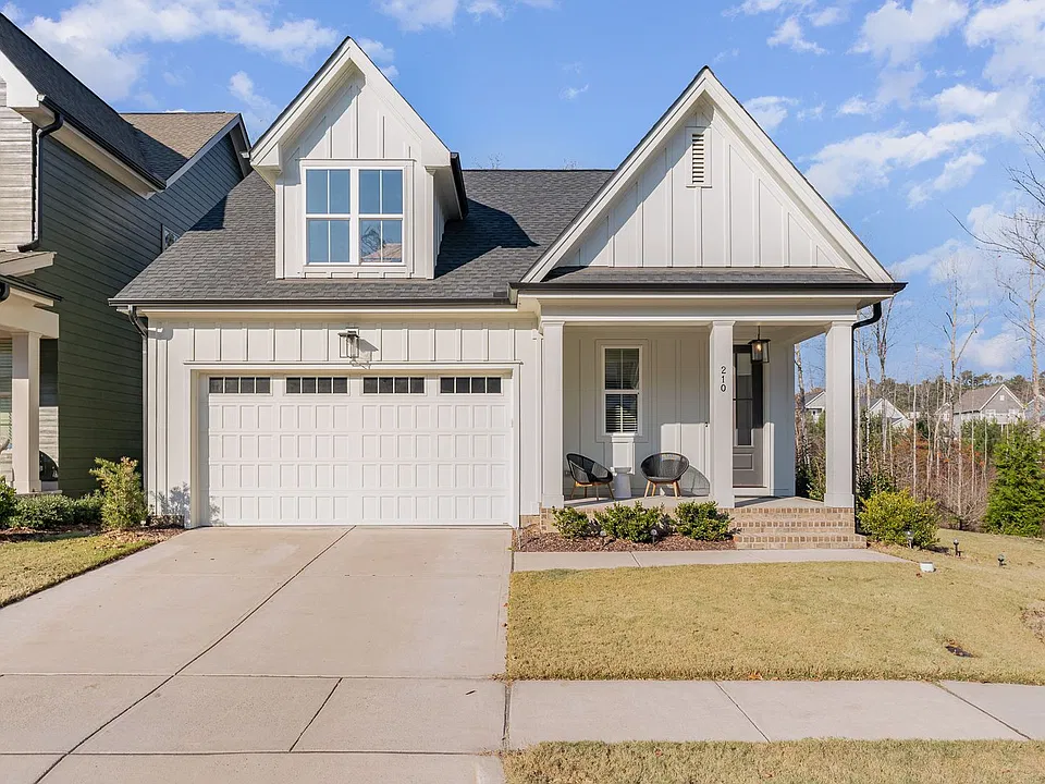210 Monteith Dr