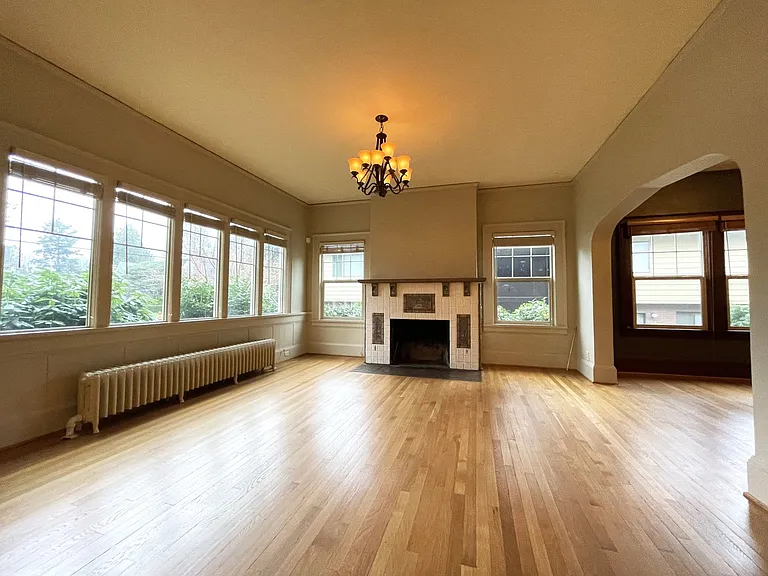 5514 NE Halsey St — Photo 4