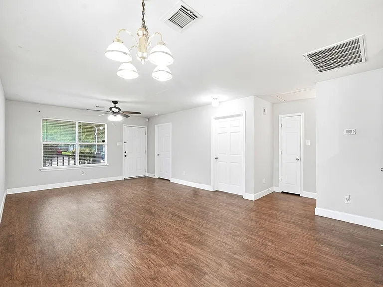 11723 Greenmesa Dr — Photo 11