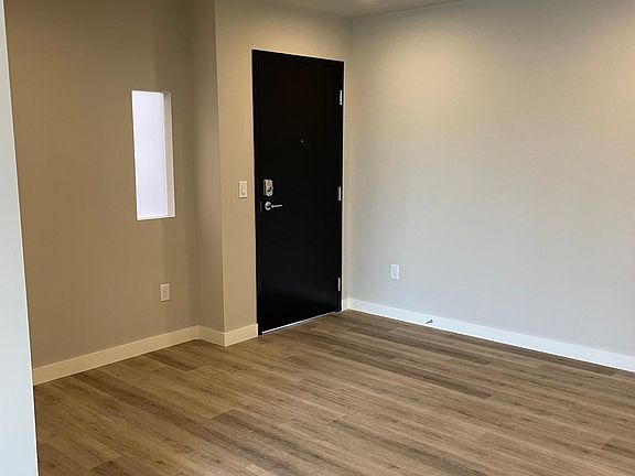 5th image of 808 N 19th St #108