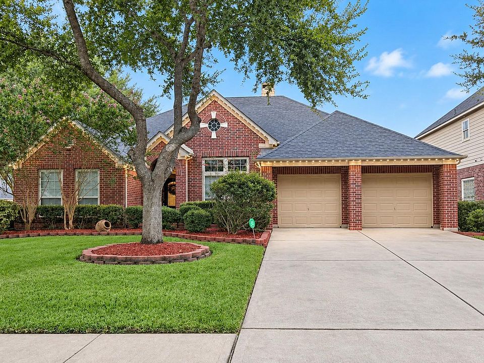 1st image of 518 Clear Point Ct