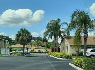 2763 Woodgate Ln APT 111, Sarasota, FL 34231