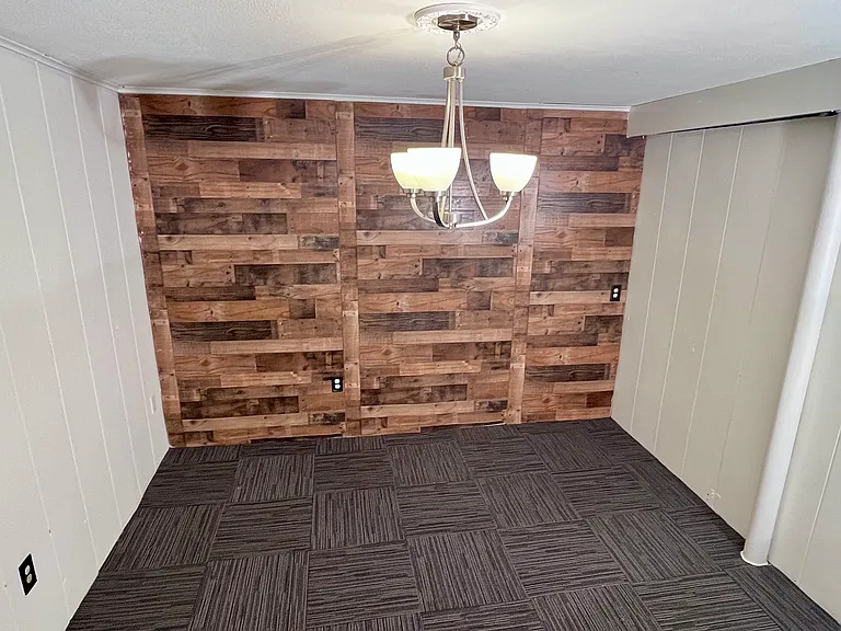 126 S Main St — Photo 15