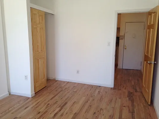 Rented by Mauro Bros Real Estate Services LLC | media 12