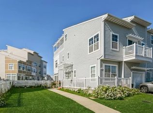 123 Beach 62 St, Arverne, NY 11692