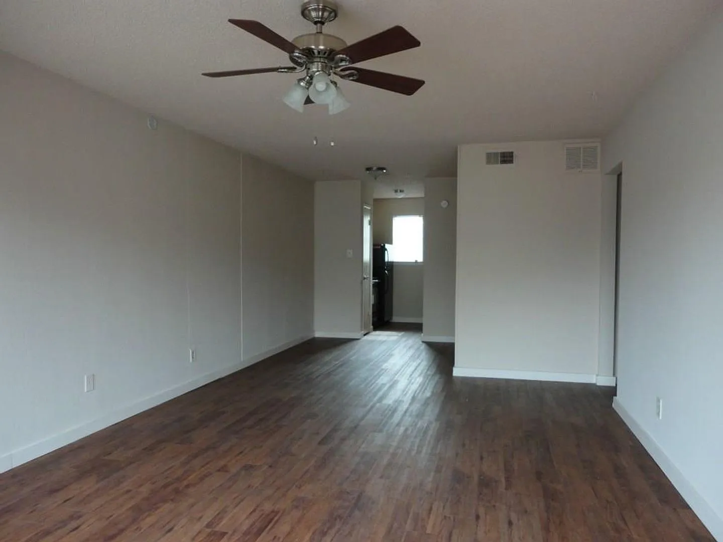 2 Bed 2 Bath — Photo 3