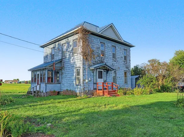 1110 W Broadway STREET, Viroqua, WI 54665