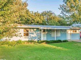 9 Serenity Dr, Little Rock, AR 72205