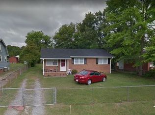 1072 Rulnick St, Fayetteville, NC 28304