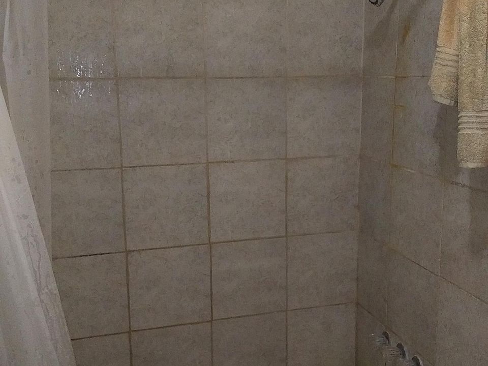 2nd image of 1000 26th Ave