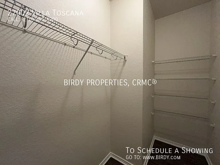 27002 Villa Toscana — Photo 23