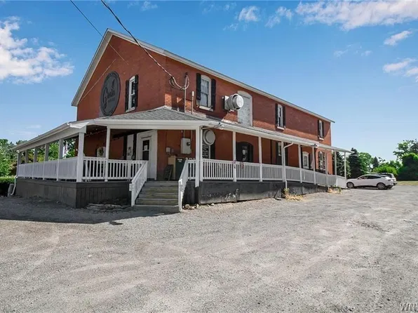 1693 Quaker Rd, Barker, NY 14012