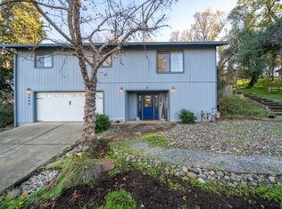 3466 Beacon Dr, Anderson, CA 96007