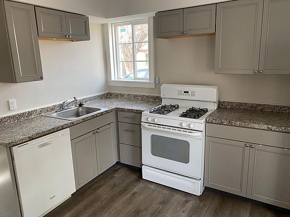 4th image of 507 E 12th St