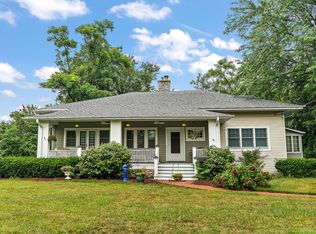 2158 Cedar Rd, Homewood, IL 60430