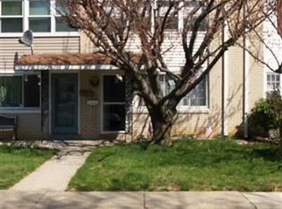 717 Mohawk St, Allentown, PA 18103