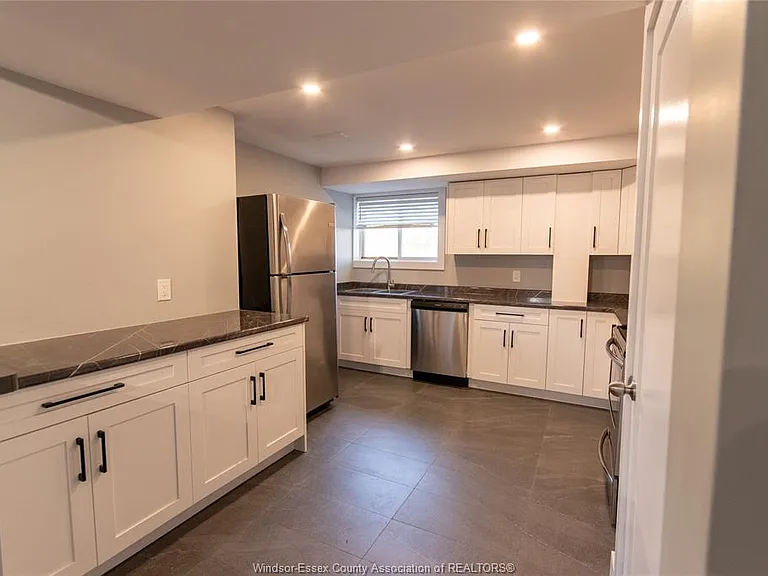 3134 Riberdy Rd #LOWER — Photo 9