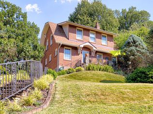 1944 Trevilian Way, Louisville, KY 40205