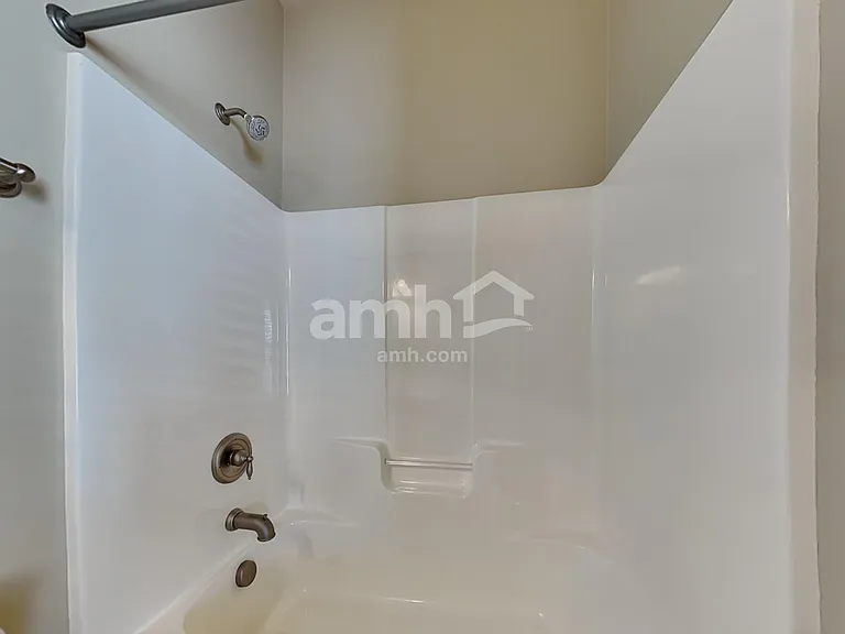 13527 Provincial Ct — Photo 20