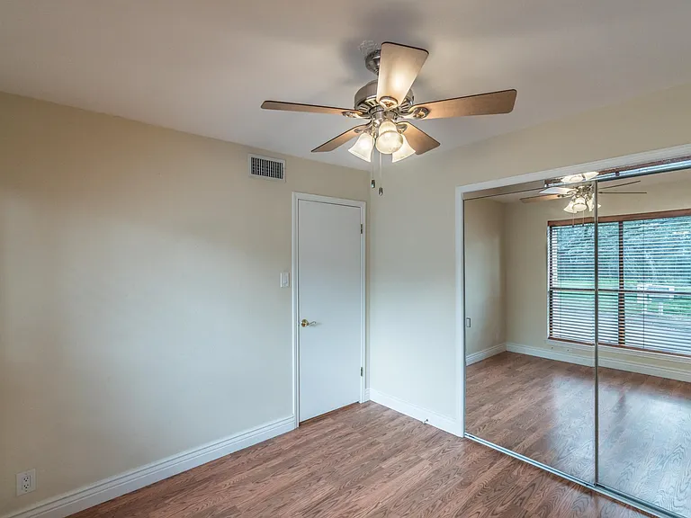 6424 Brookway Dr — Photo 34