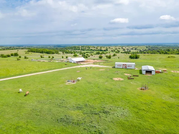 5660 Upper Denton Rd, Weatherford, TX 76085