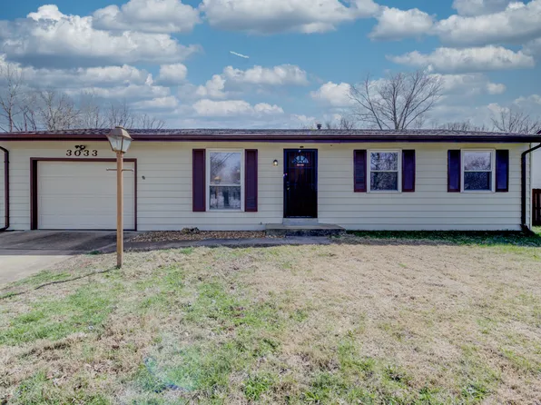 3033 Lyme St, Saint Charles, MO 63301