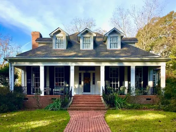 407 Calhoun St, Summit, MS 39666