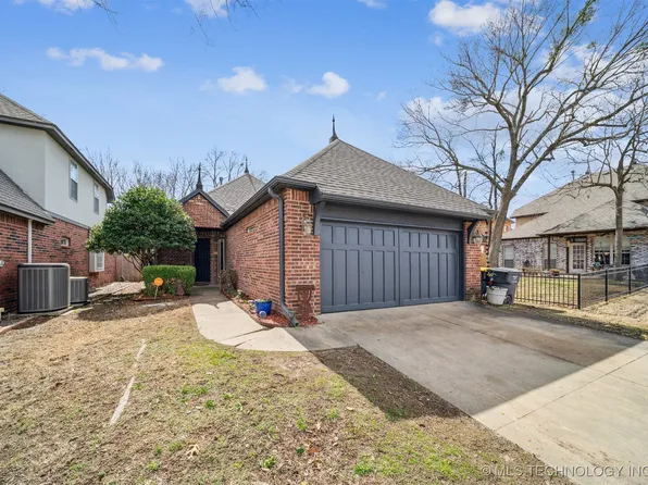 2420 W East St, Jenks, OK 74037