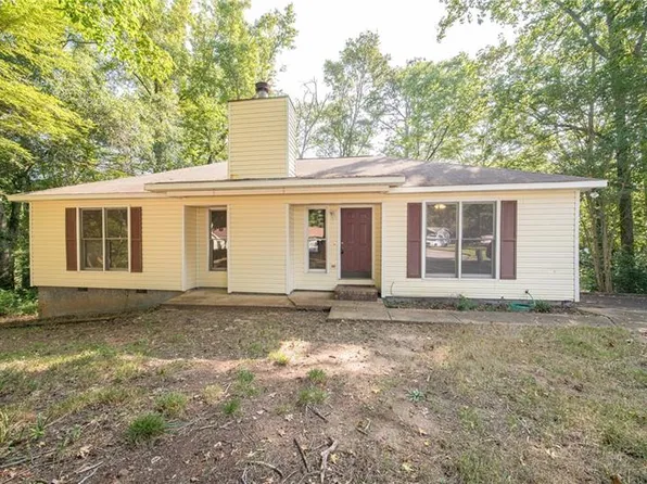 4512 Linda Dr, Phenix City, AL 36867