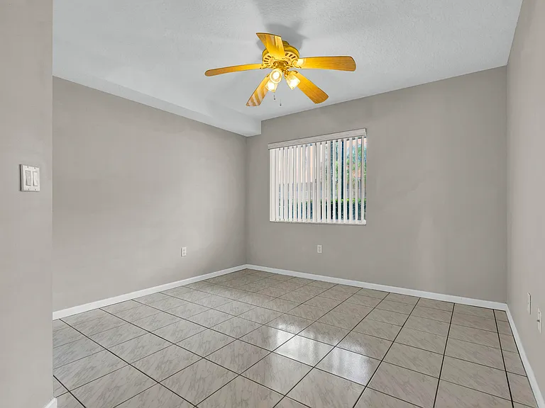 5952 Regal Glen Dr #103 — Photo 10