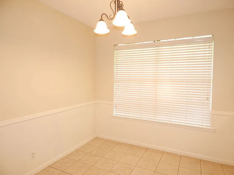 905 David Dr — Photo 11