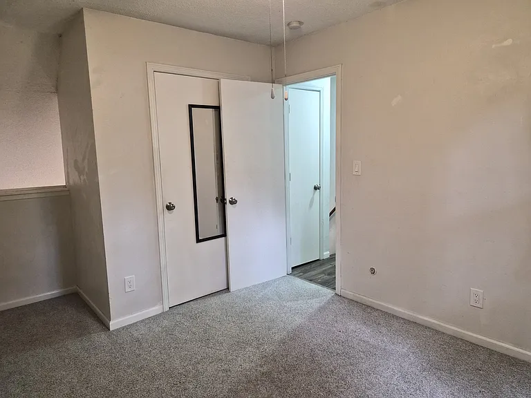 321 Northwood Ln — Photo 23