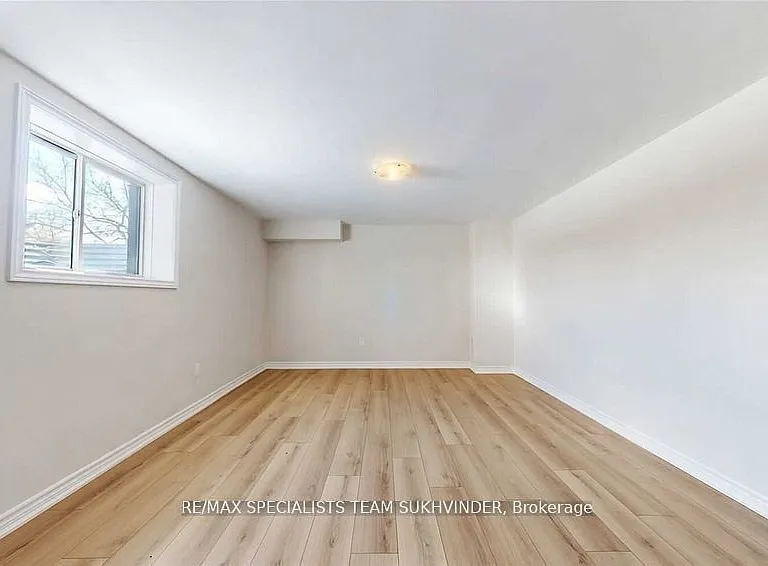 245 A Andy Cres #LOWER — Photo 5