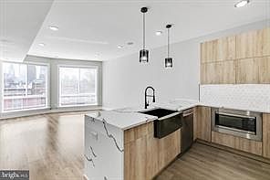 1st image of 1617 Brown St #6