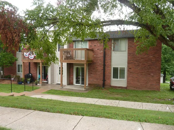 5755 Westphalia Ln APT A, Saint Louis, MO 63129
